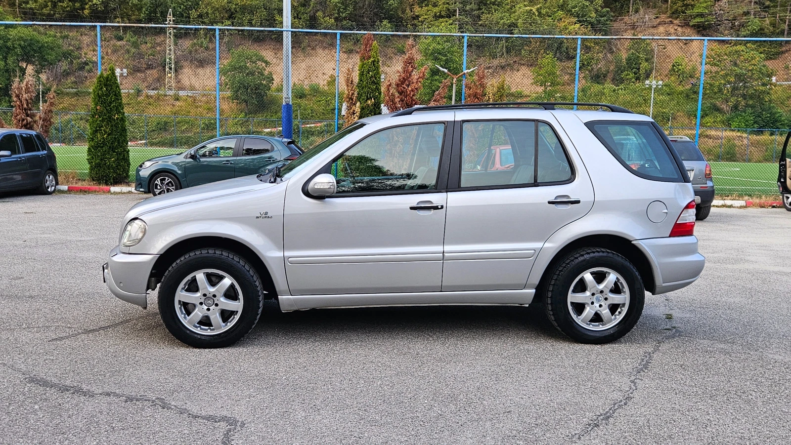 Mercedes-Benz ML 270 4.0 AVTOM/KOJA/NAVIG/TEGLI4, снимка 3 - Автомобили и джипове - 56242775