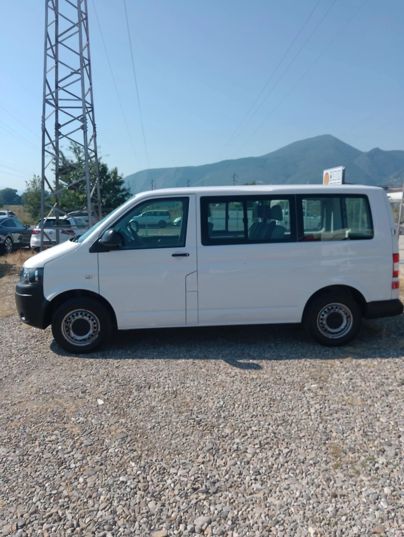 VW T6  Transporter 2.0 TDI - изображение 2