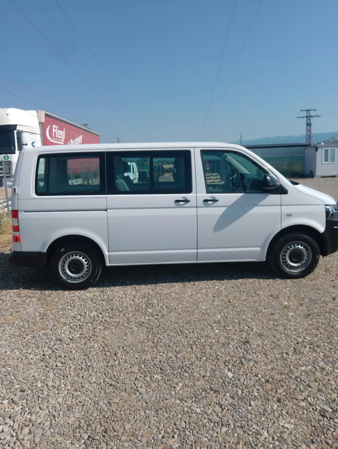 VW T6  Transporter 2.0 TDI - изображение 4