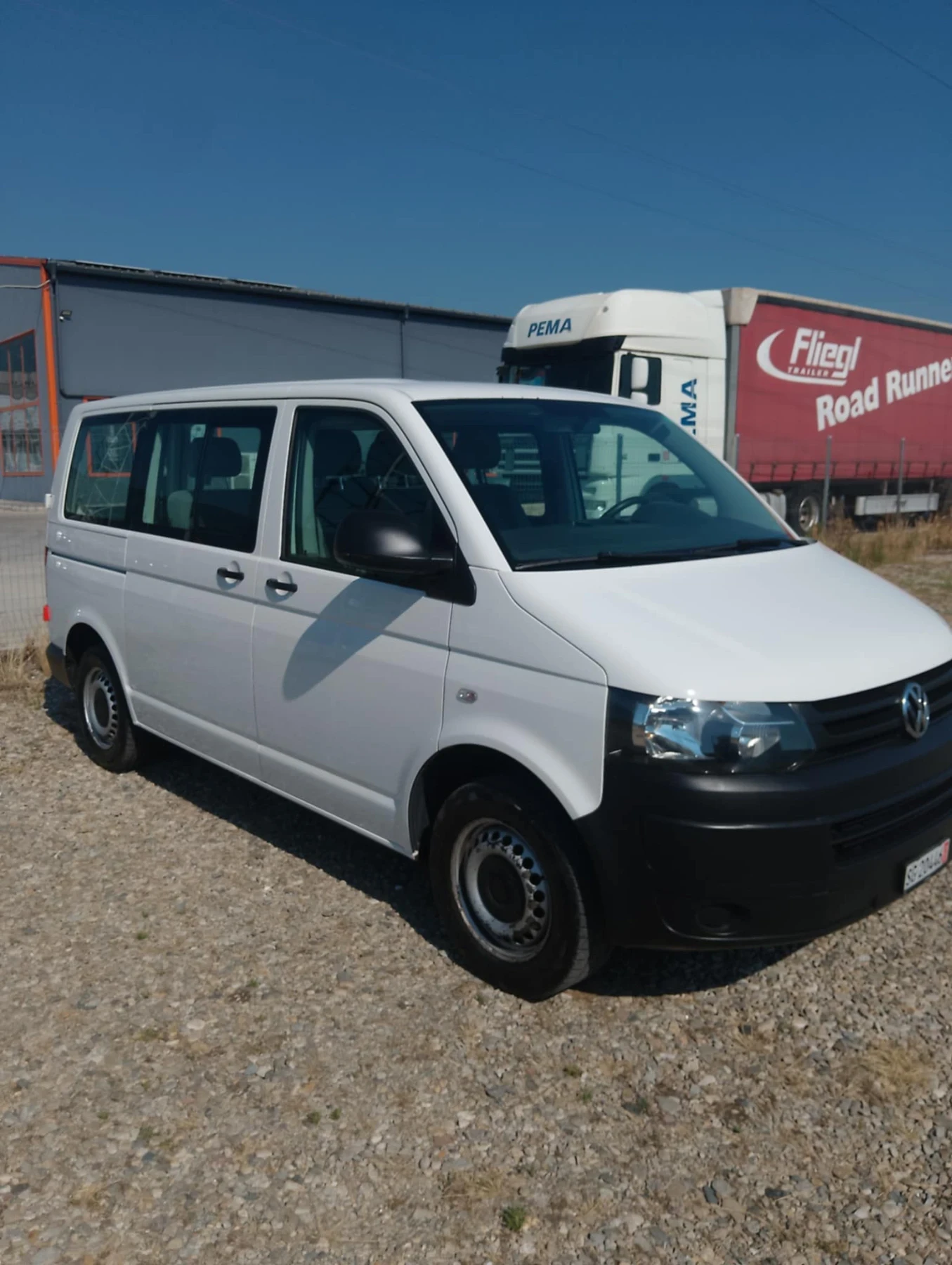 VW T6  Transporter 2.0 TDI - изображение 5