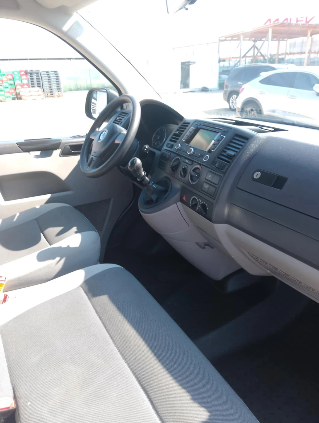 VW T6  Transporter 2.0 TDI - изображение 8