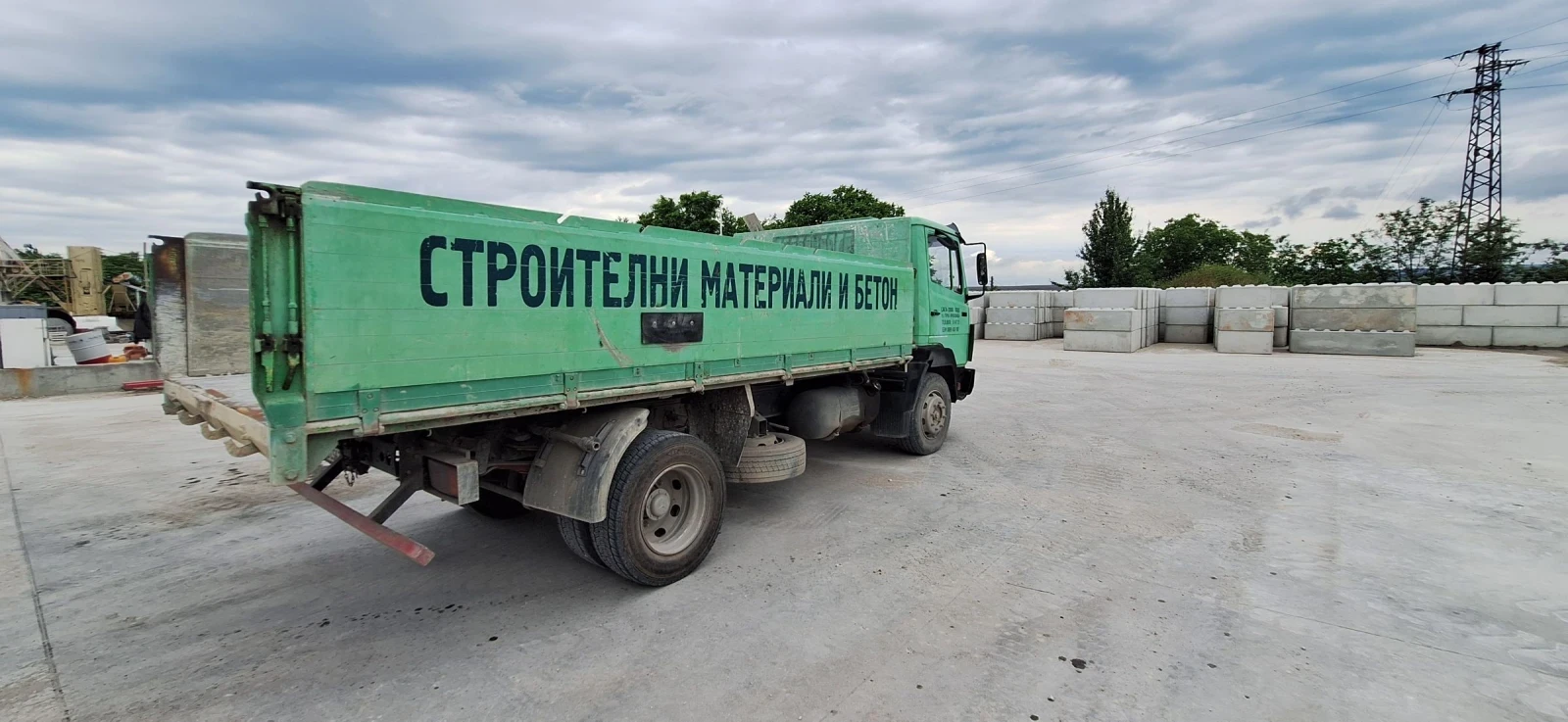 Mercedes-Benz 1117 Самосвал, снимка 8 - Камиони - 55470083