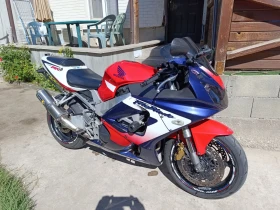     Honda Cbr 929 RR