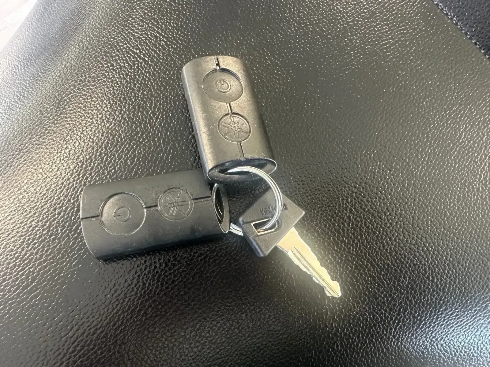 Yamaha X-max 300i ABS/TC/LED 06.2017г., снимка 17 - Мотоциклети и мототехника - 54138861