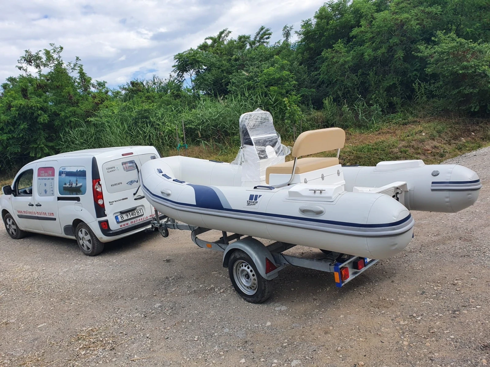 Надуваема лодка Собствено производство Tiger Marine Open 450