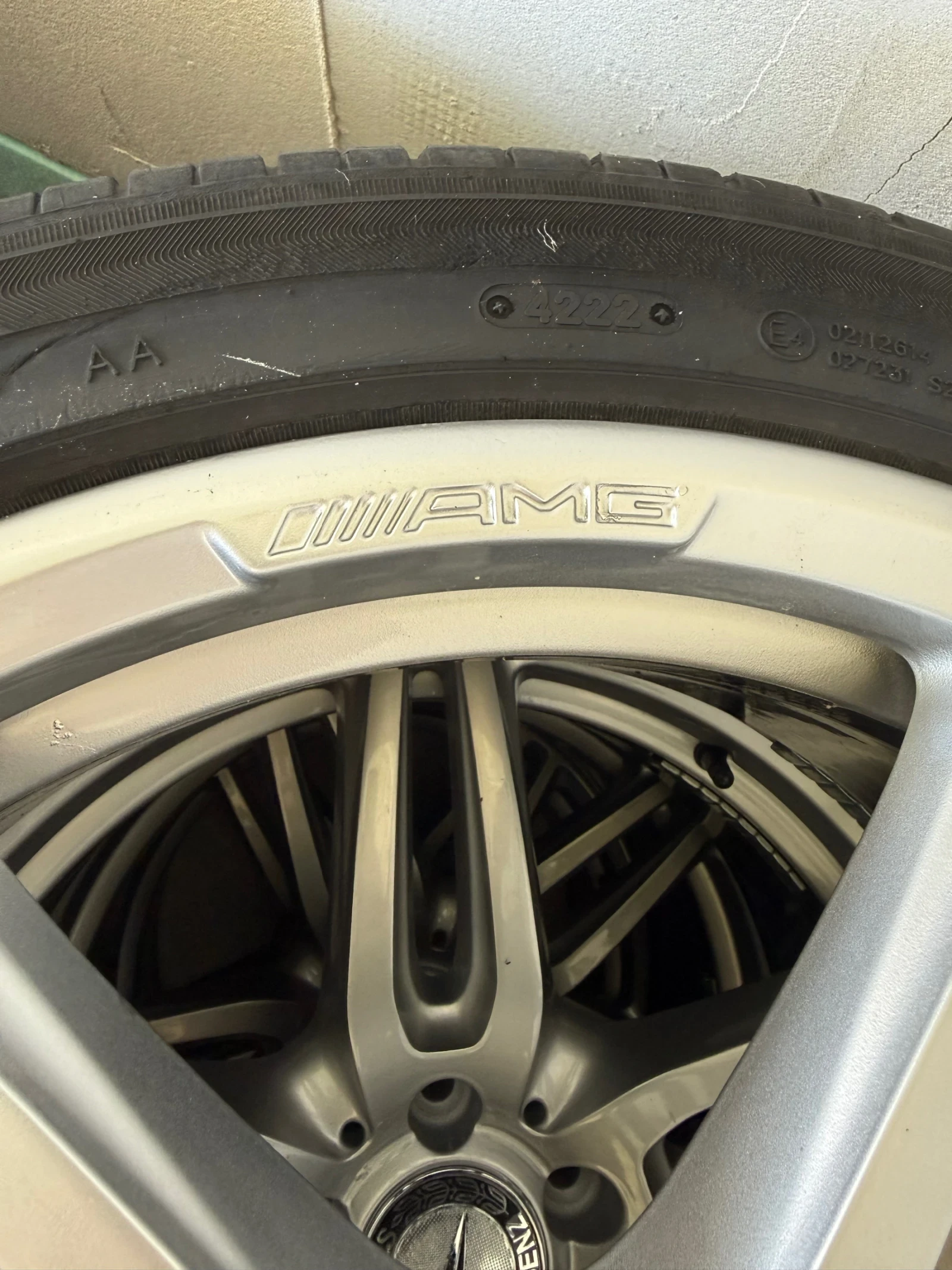 ���� � ������ 245/40R19 �� Mercedes-Benz E 53 AMG | Mobile.bg � ����������� 14