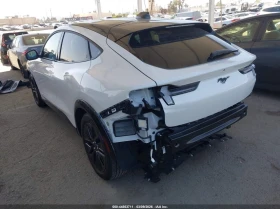 Ford Mustang Mach-E Premium RWD, снимка 3