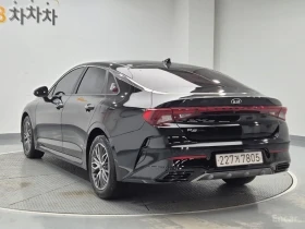 Kia K5 2.0 Prestige* ПОДГРЕВ* ОБДУХВАНЕ* КАМЕРА* , снимка 3