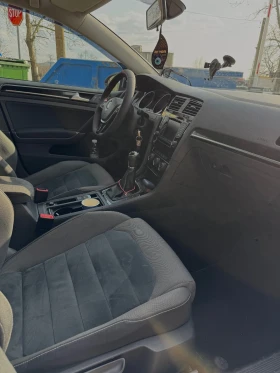 VW Golf - 8800 € / 17211.30 лв. - 79679978 9