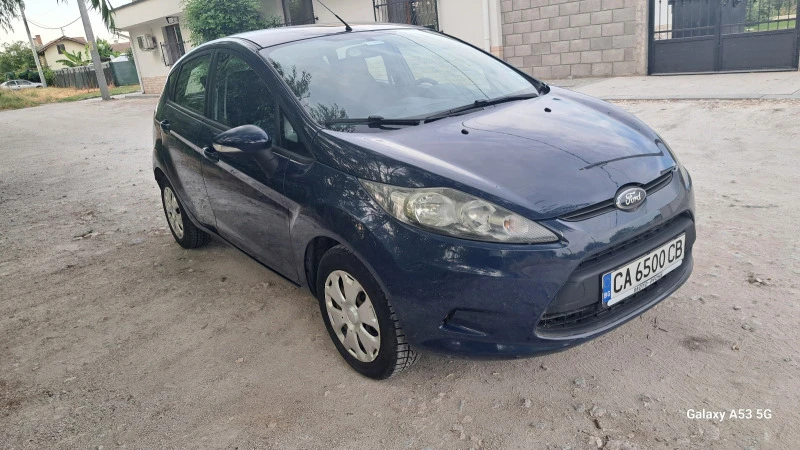 Ford Fiesta 1.3, снимка 4 - Автомобили и джипове - 47696398