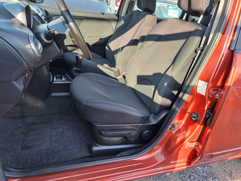 Nissan Note 1.4i 88p.s. KEYLESS GO.170х.км., снимка 7 - Автомобили и джипове - 46828706