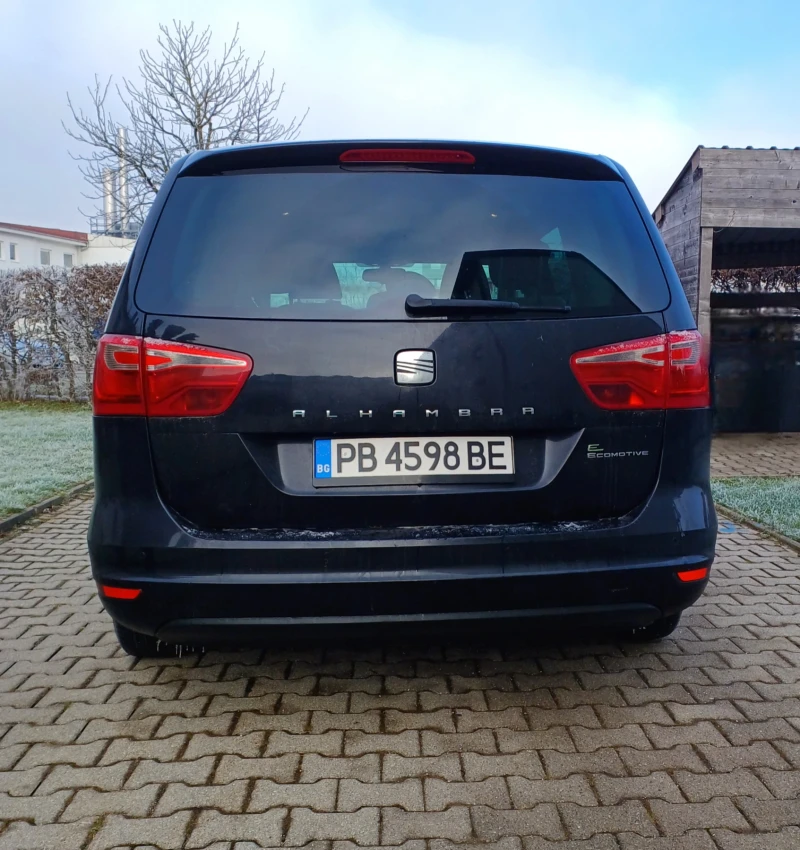 Seat Alhambra, снимка 2 - Автомобили и джипове - 48561692