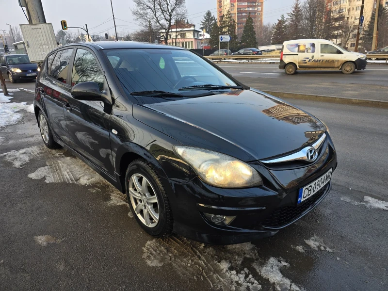 Hyundai I30 1.6D, снимка 3 - Автомобили и джипове - 48718595