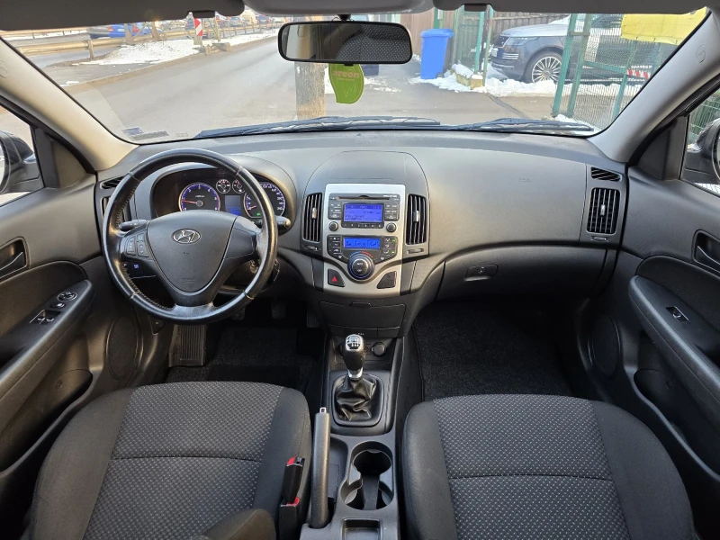 Hyundai I30 1.6D, снимка 13 - Автомобили и джипове - 48718595