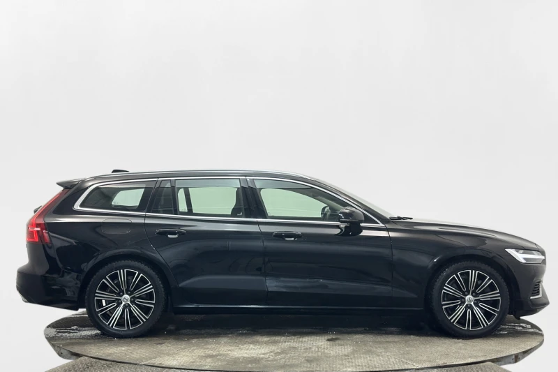 Volvo V60 Recharge T6 AWD, снимка 6 - Автомобили и джипове - 49212140