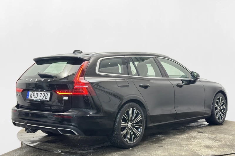 Volvo V60 Recharge T6 AWD, снимка 5 - Автомобили и джипове - 49212140