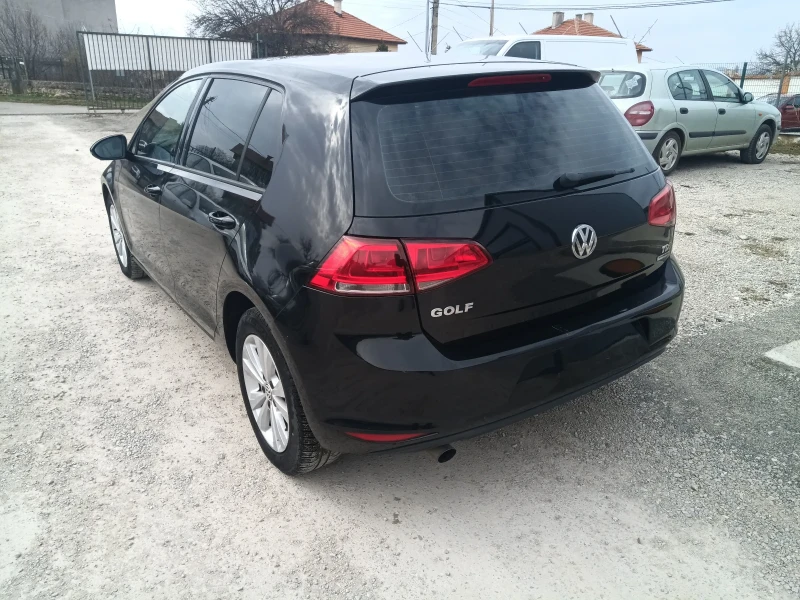 VW Golf VII 1.6 TDI, снимка 2 - Автомобили и джипове - 49467954