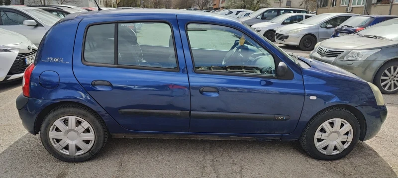 Renault Clio, снимка 6 - Автомобили и джипове - 49598847