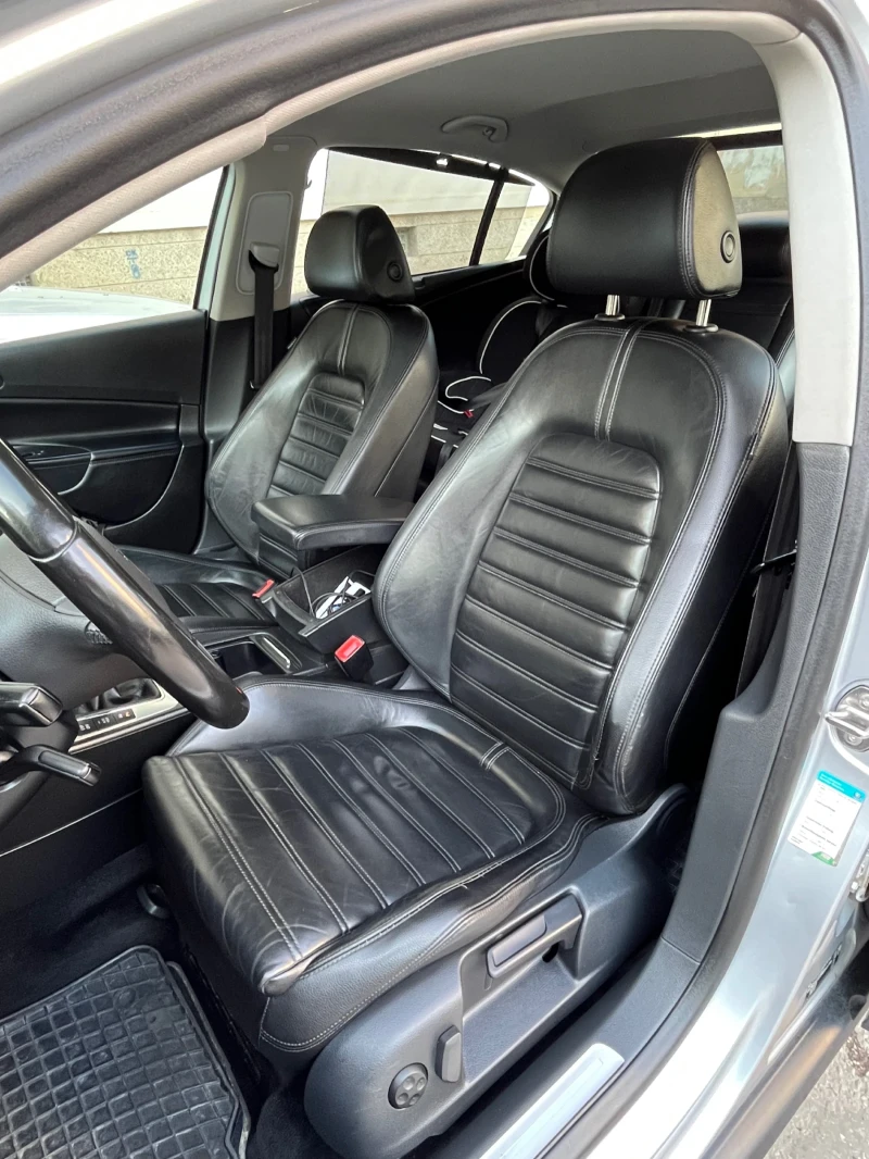 VW Passat 1.4 tsi ecofuel Full Highline, снимка 11 - Автомобили и джипове - 52017896