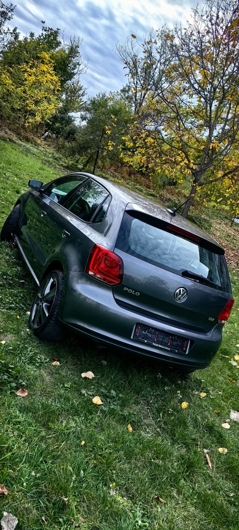 VW Polo 1.6 tdi 105 ks, снимка 6 - Автомобили и джипове - 52190696