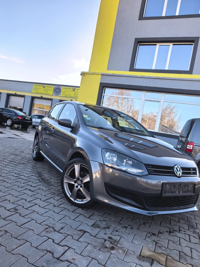 VW Polo 1.6 tdi 105 ks, снимка 9 - Автомобили и джипове - 52190696