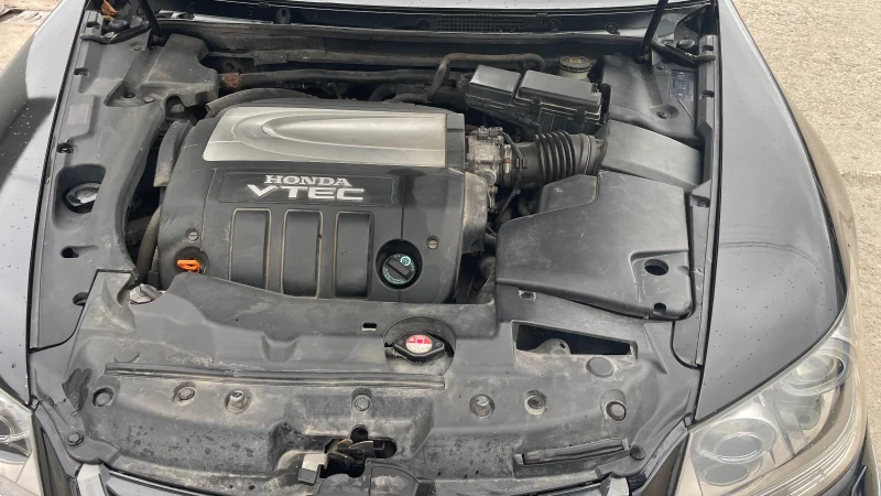 Honda Legend Honda Legend 3.5i 295к.с AWD, снимка 16 - Автомобили и джипове - 52496971