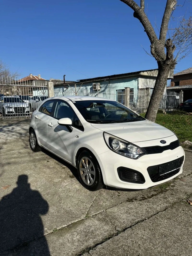Kia Rio, снимка 2 - Автомобили и джипове - 52751665