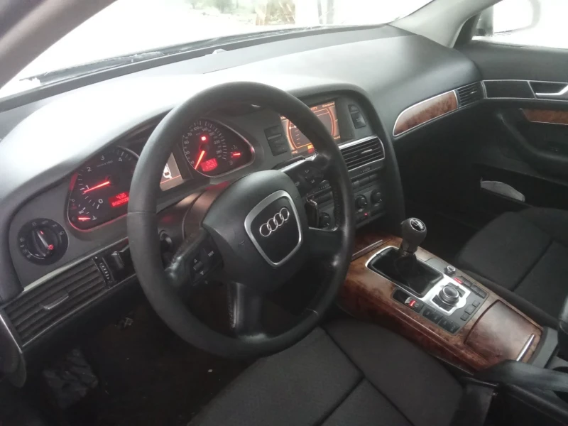 Audi A6, снимка 8 - Автомобили и джипове - 53145668