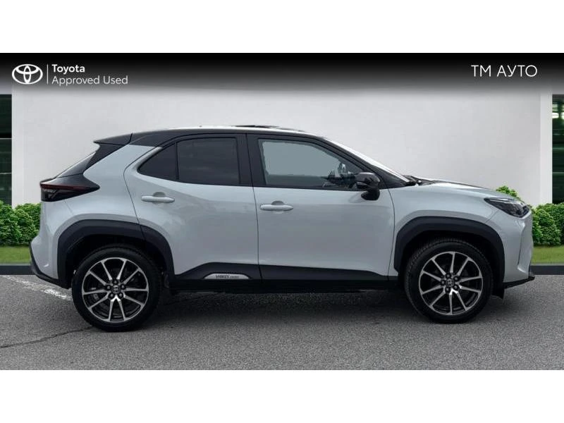 Toyota Yaris Cross 1.5HSD GR SPORT, снимка 17 - Автомобили и джипове - 54054567