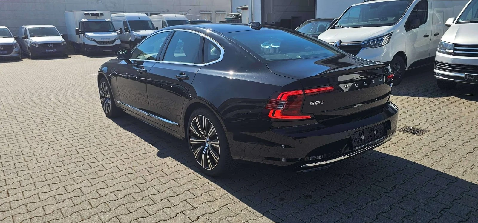 Volvo S90 Plug-In, снимка 5 - Автомобили и джипове - 20497091