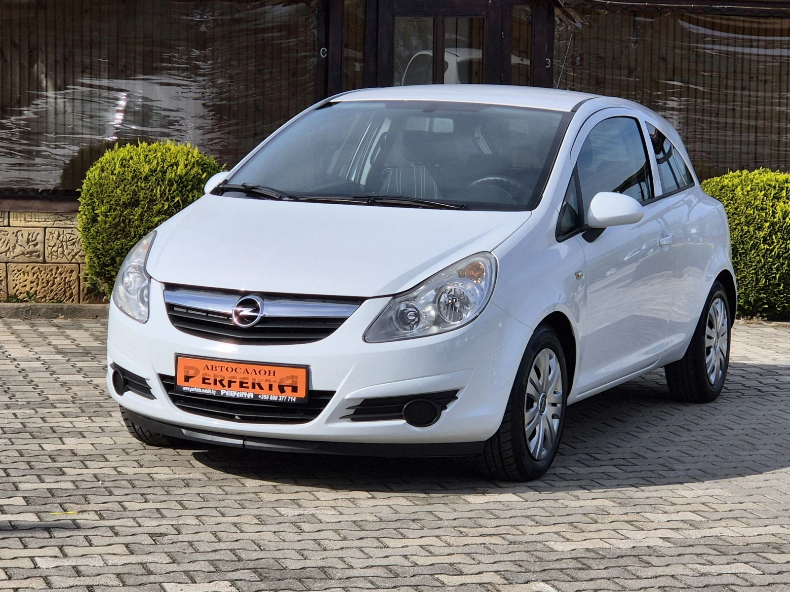 Opel Corsa 1.2 газ/бензин 80к.с. - изображение 2