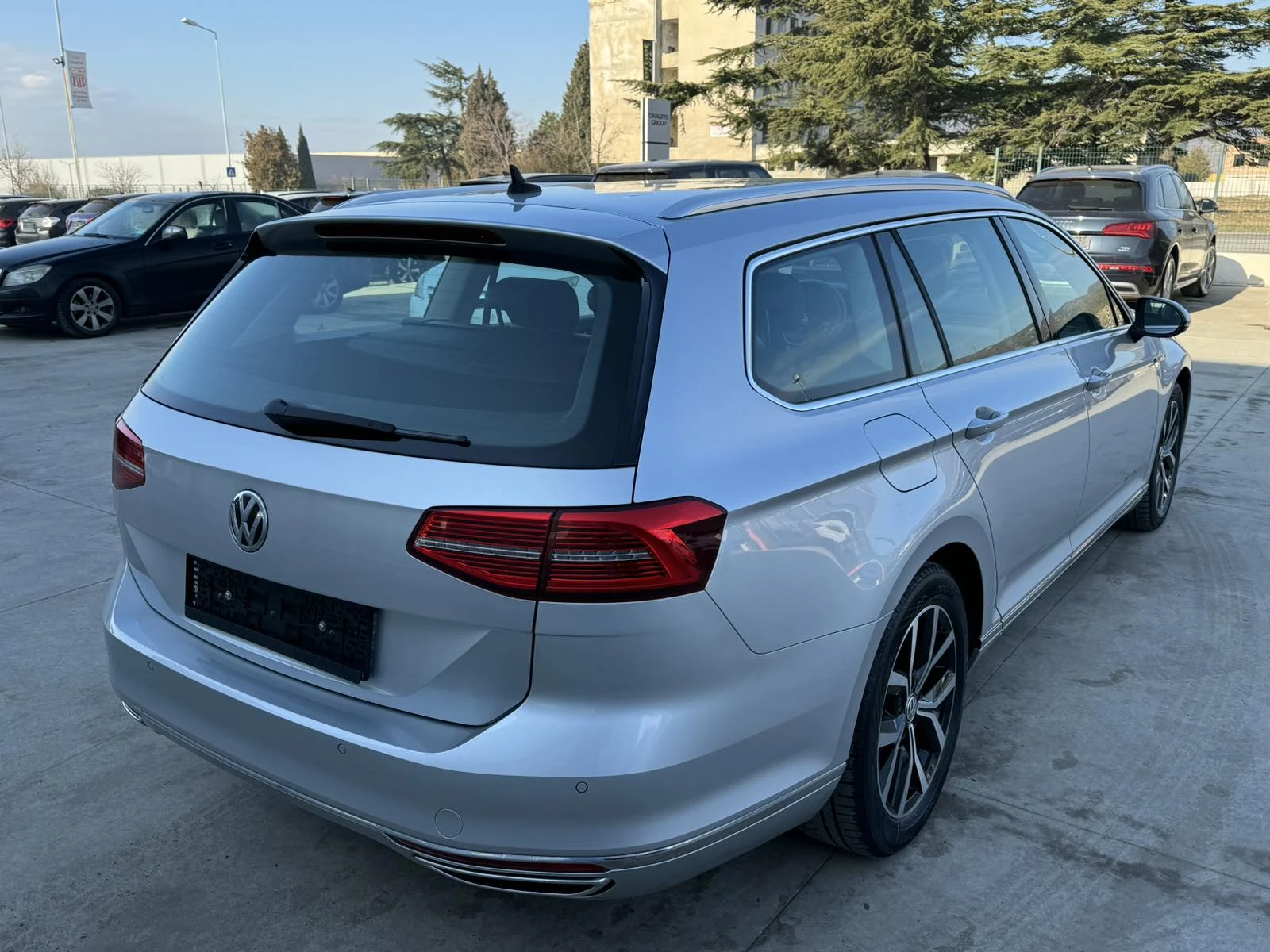 VW Passat 2.0* 239ps* High Line* 4MOTION* 360* НАВИ* FULL*  - изображение 5