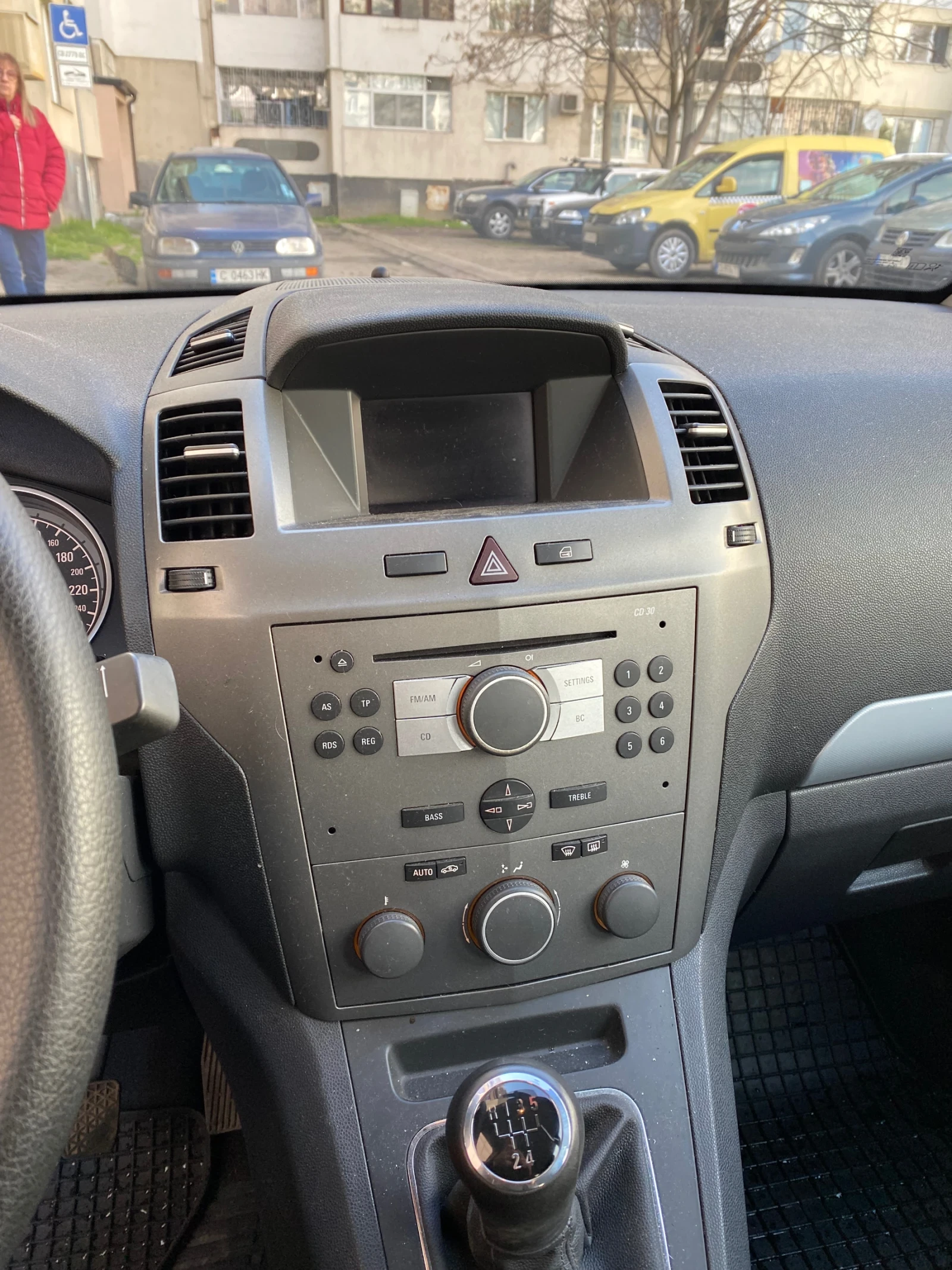 Opel Zafira  - изображение 6
