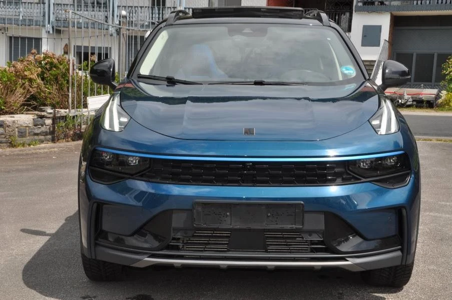 LynkCo 01 1.5T PHEV - изображение 7