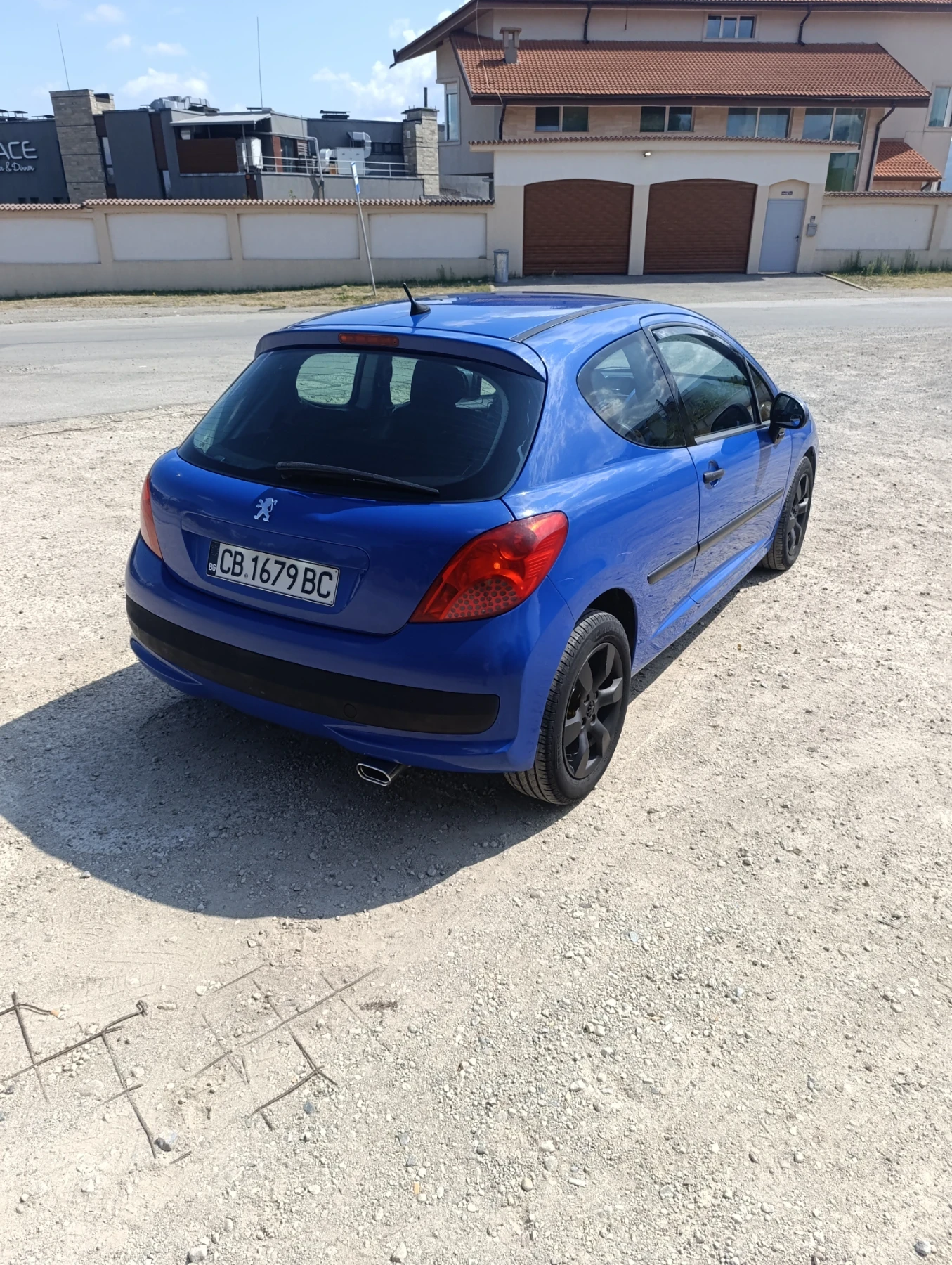 Peugeot 207 1.4 54kW/73к.с. - изображение 4