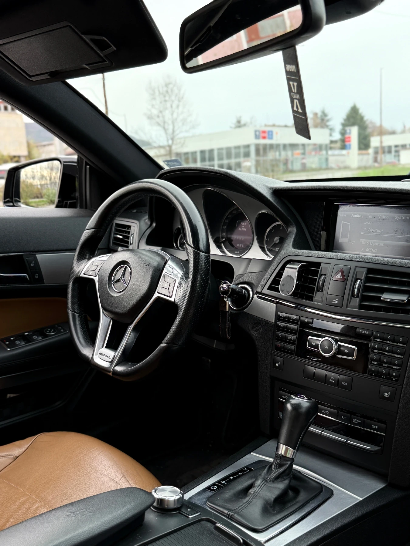 Mercedes-Benz E 350 CDi AMG  | Mobile.bg   15