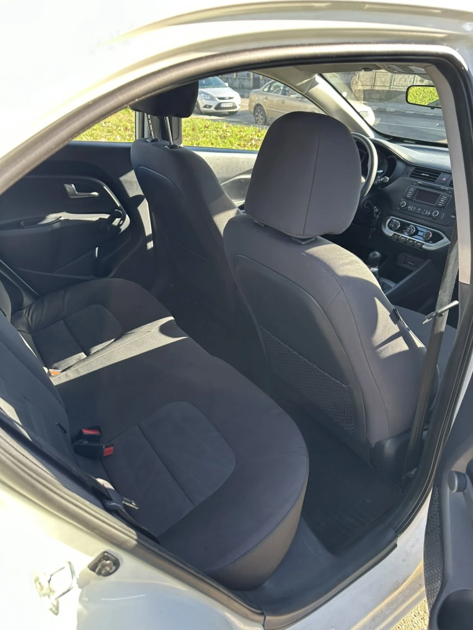 Kia Rio | Mobile.bg   13