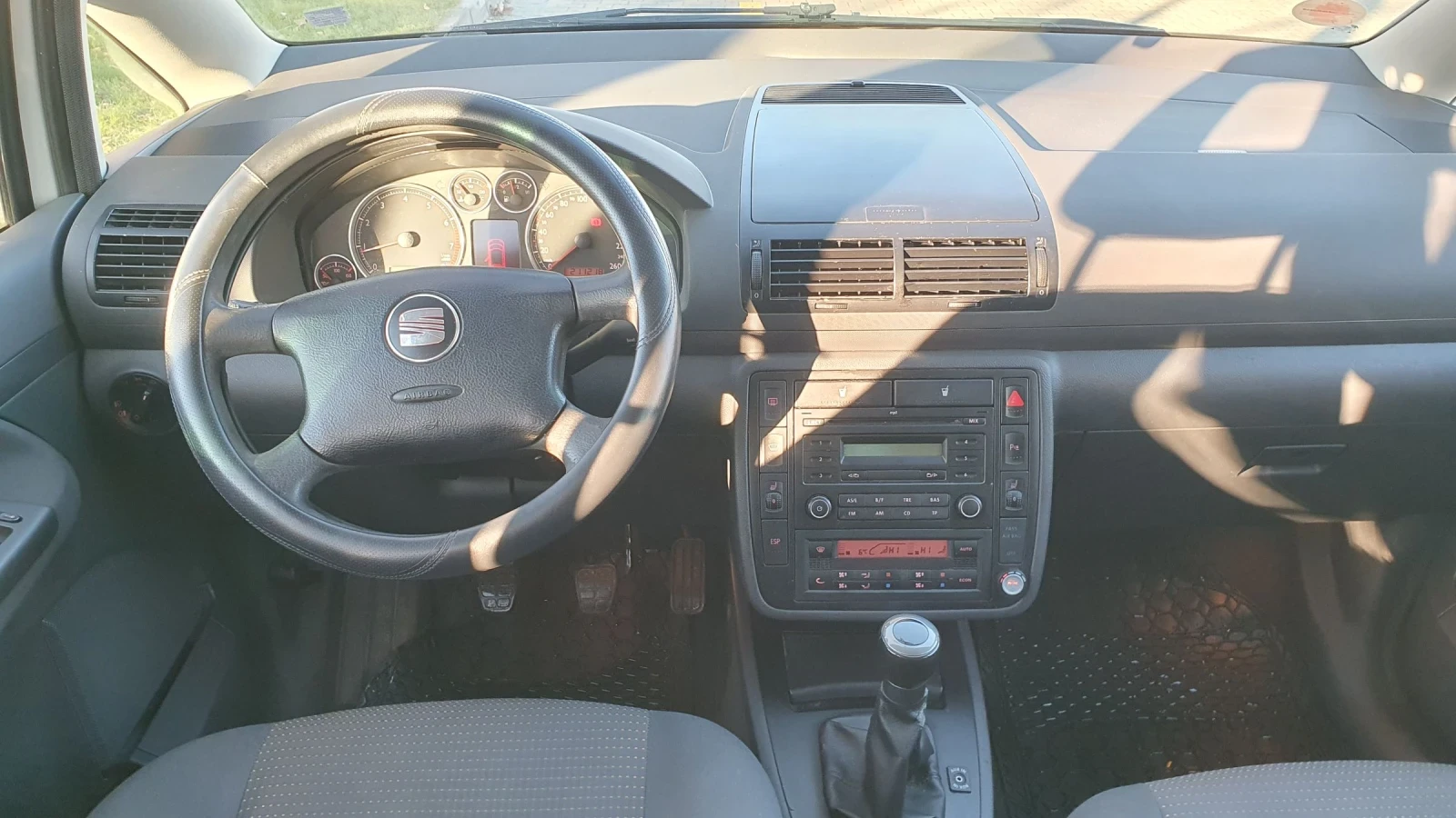 Seat Alhambra 2.0i ����� ��������� 7����� | Mobile.bg � ����������� 12