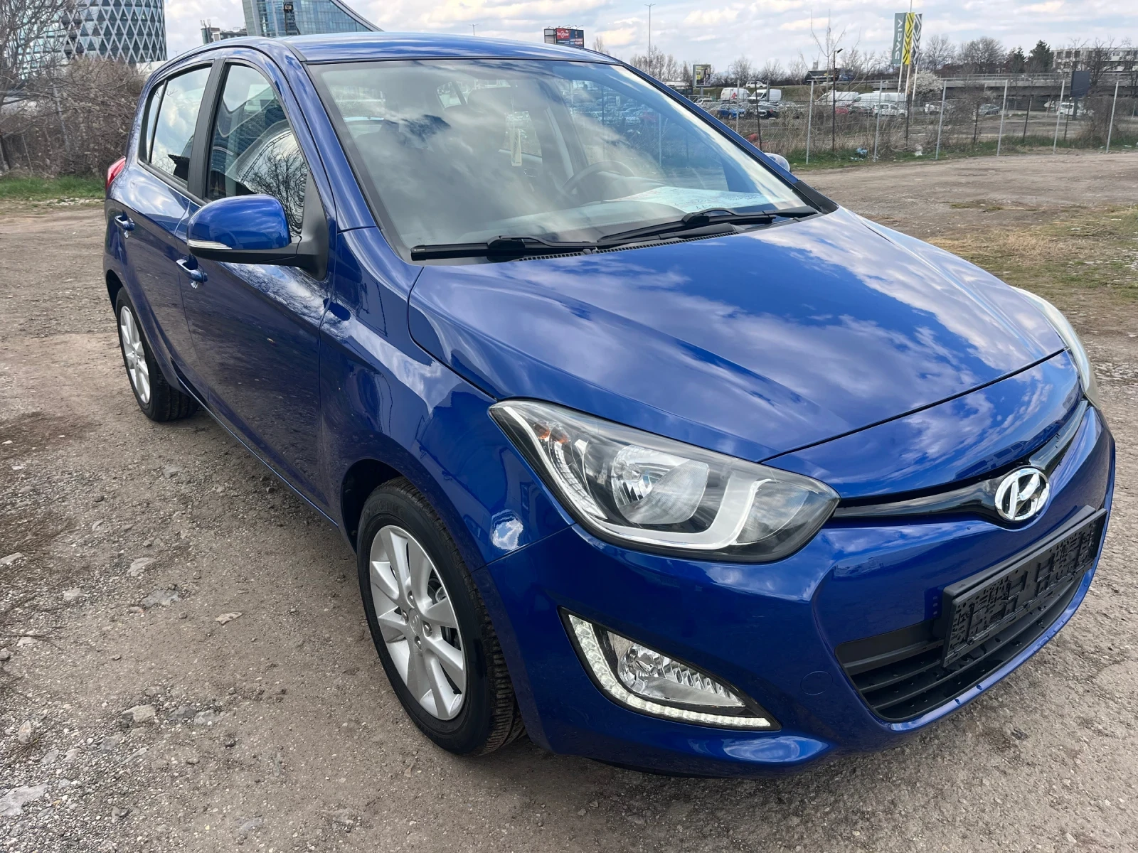 Hyundai I20 1.4 бензин 6 скорости от Швеицария