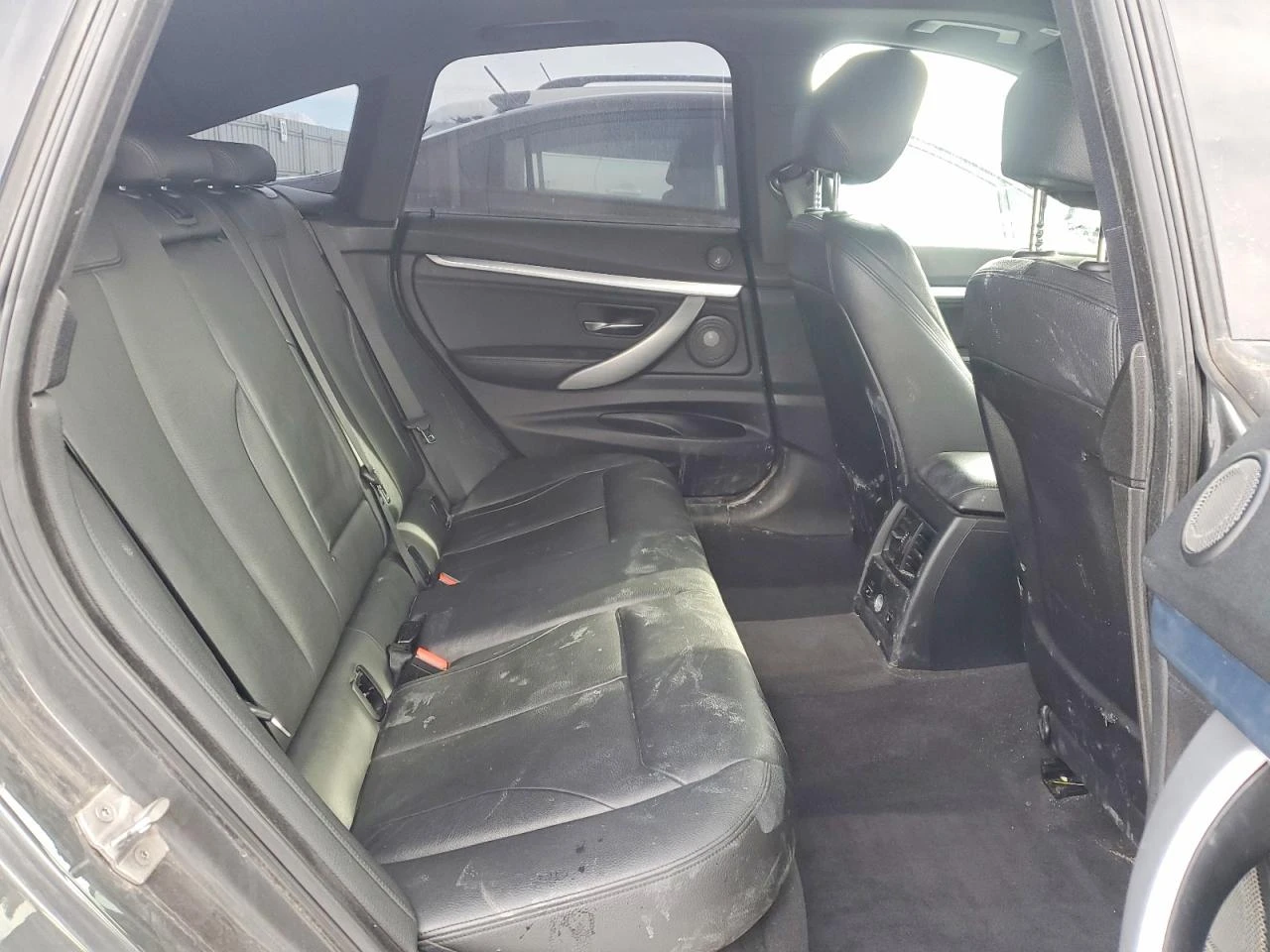 BMW 335 xDrive Gran Turismo AWD, снимка 10 - Автомобили и джипове - 53907912