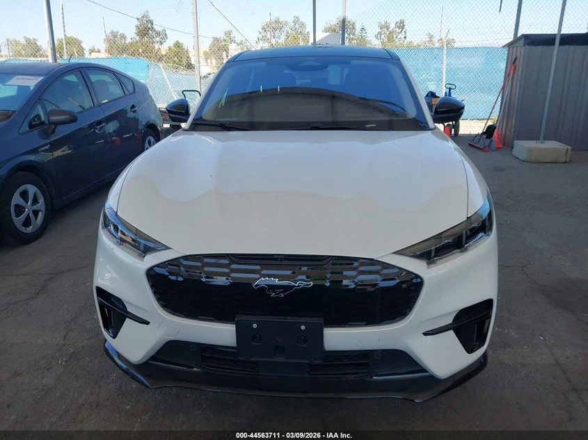 Ford Mustang Mach-E Premium RWD, снимка 13 - Автомобили и джипове - 54198054