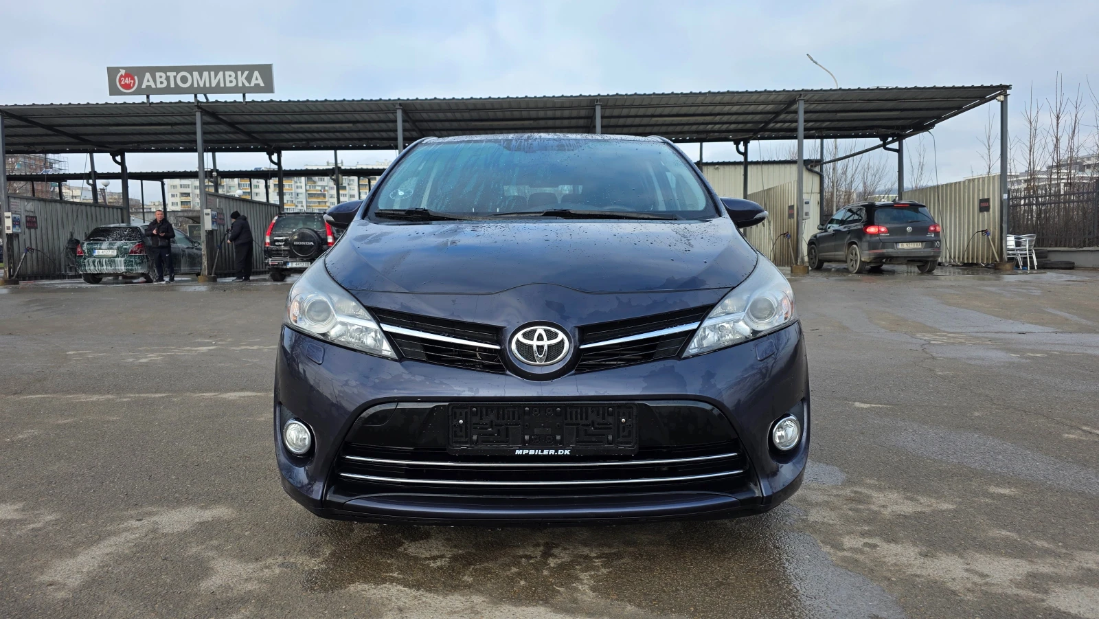 Toyota Verso УНИКАТ/FACE LIFT, снимка 2 - Автомобили и джипове - 54599038