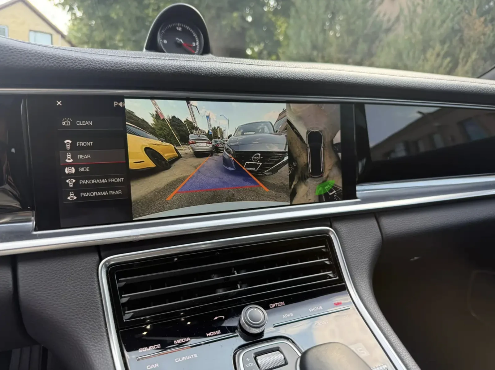 Porsche Panamera 2018 Porsche Panamera 4 AWD, снимка 10 - Автомобили и джипове - 54619662
