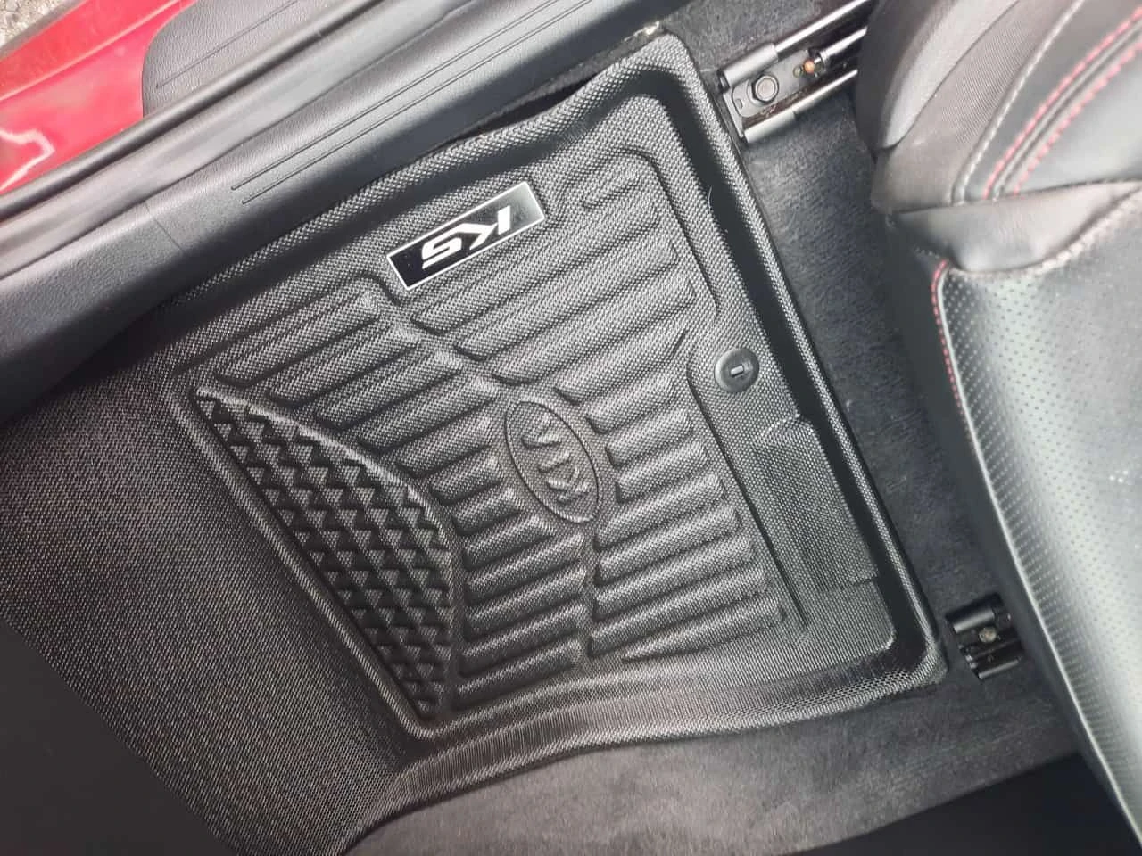 Kia K5 * GT DCT FWD w/Black Interior * CARFAX * ���� �� � | Mobile.bg � ����������� 11