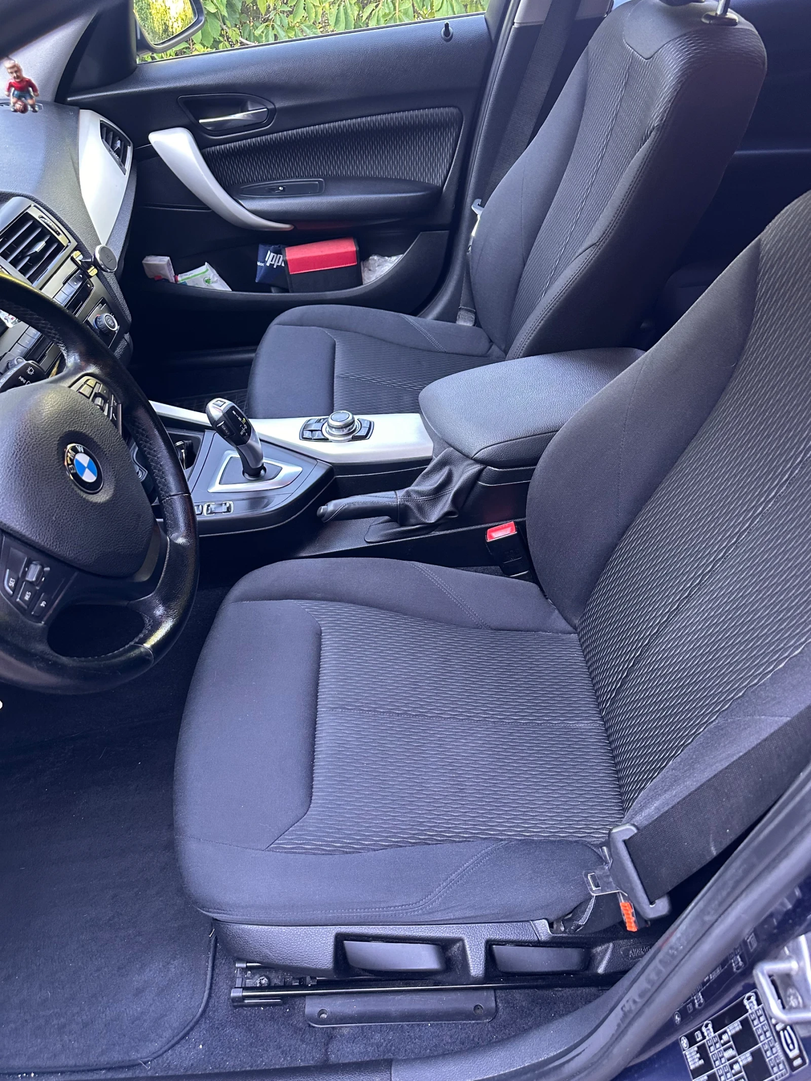 BMW 118 Diesel, снимка 10 - Автомобили и джипове - 55550452