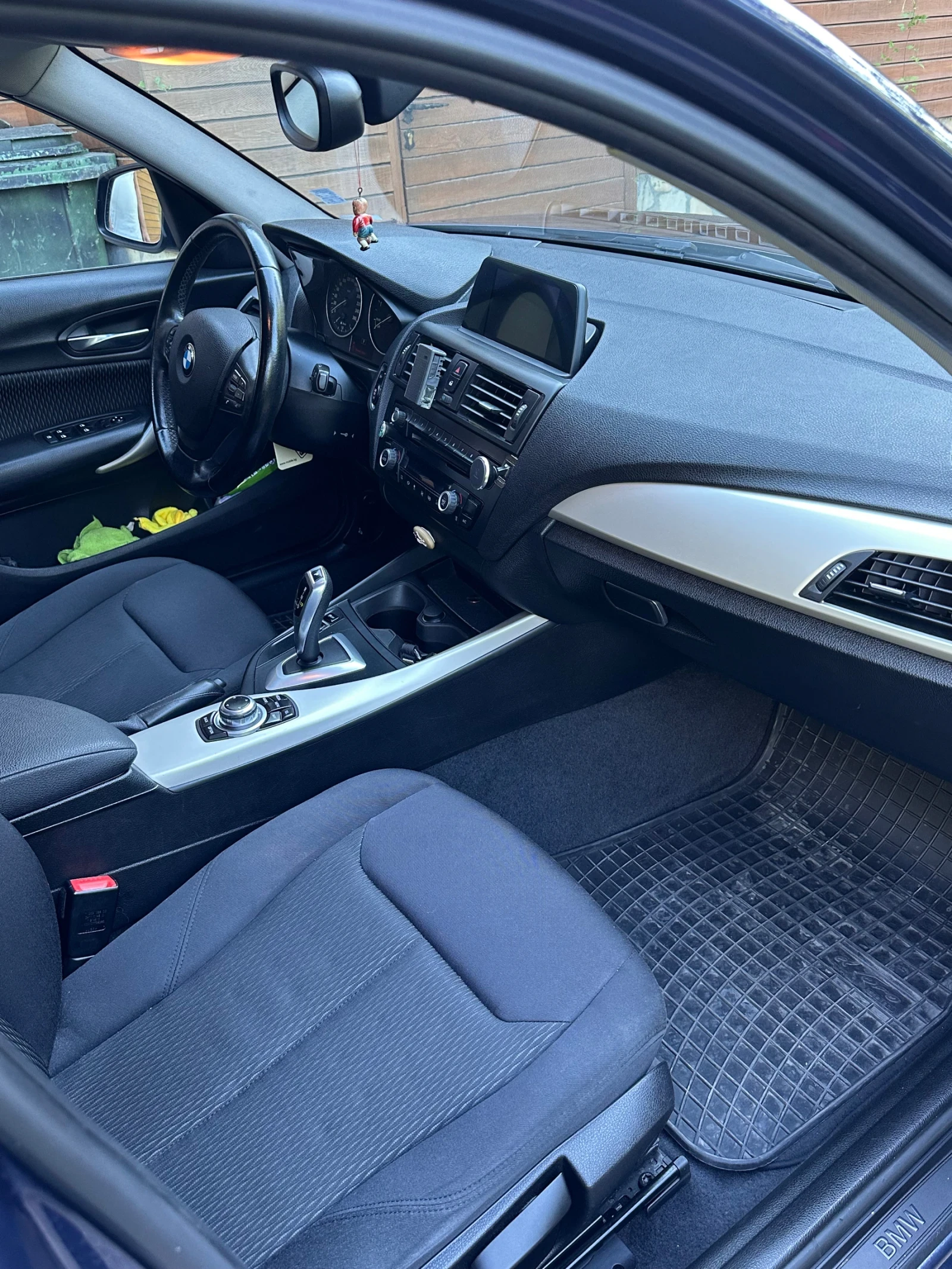 BMW 118 Diesel, снимка 11 - Автомобили и джипове - 55550452