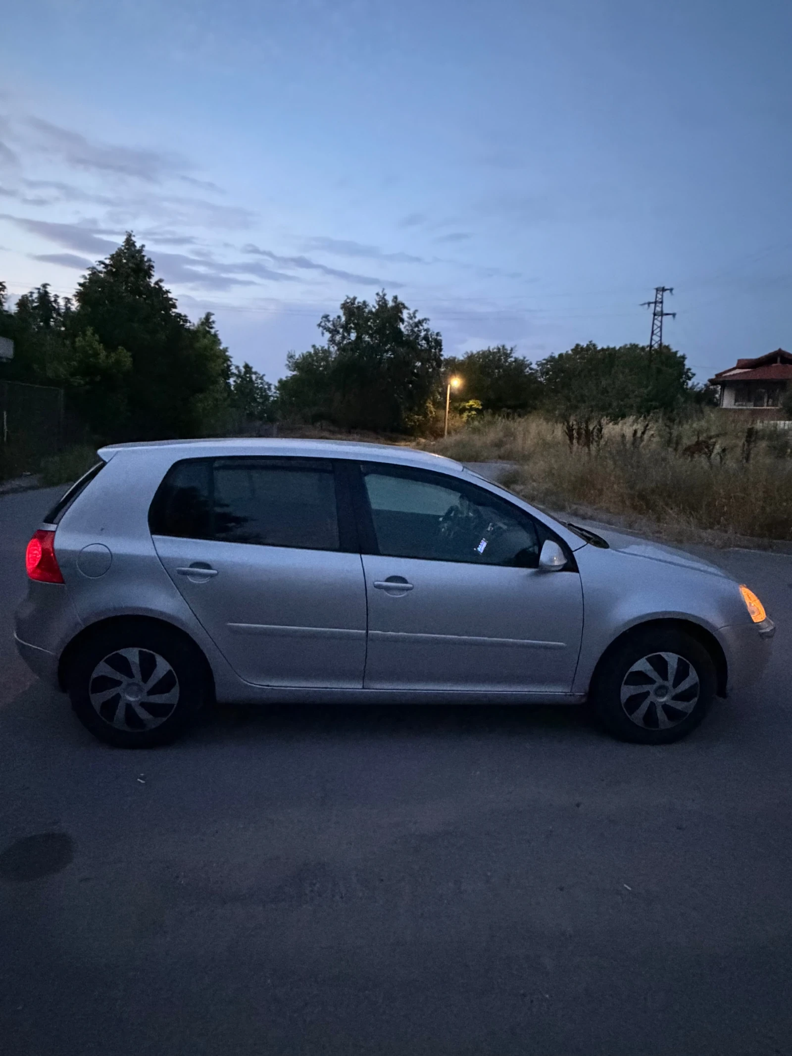 VW Golf, снимка 4 - Автомобили и джипове - 55366032