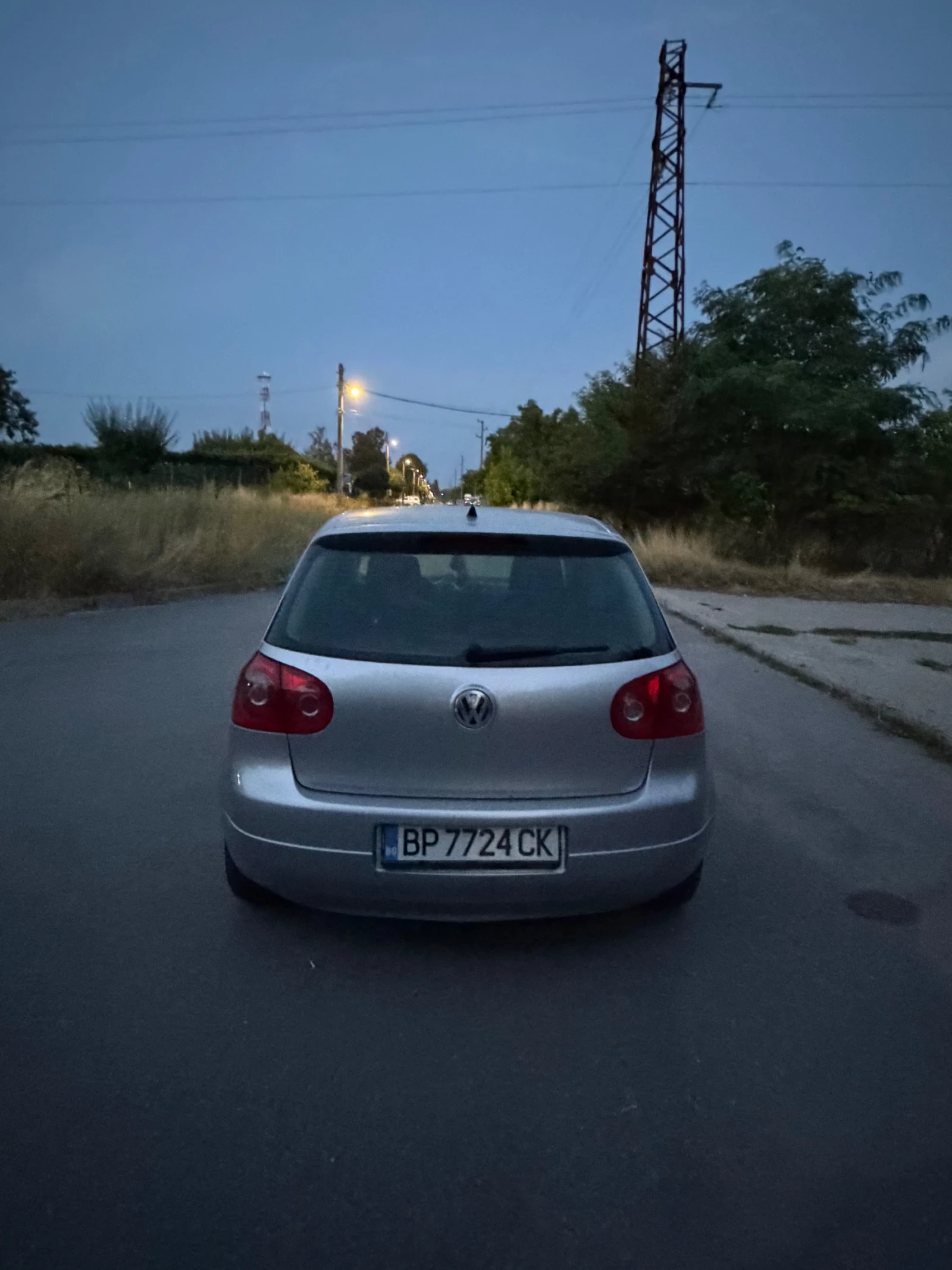 VW Golf, снимка 5 - Автомобили и джипове - 55366032