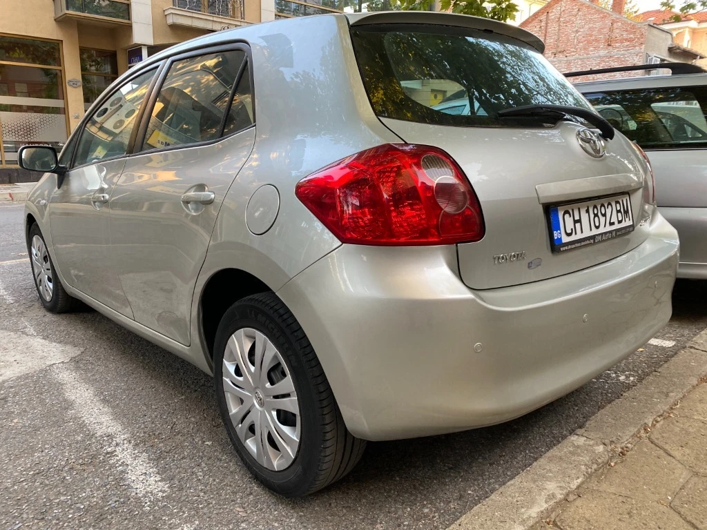 Toyota Auris 1.4 D4D, снимка 5 - Автомобили и джипове - 55562815