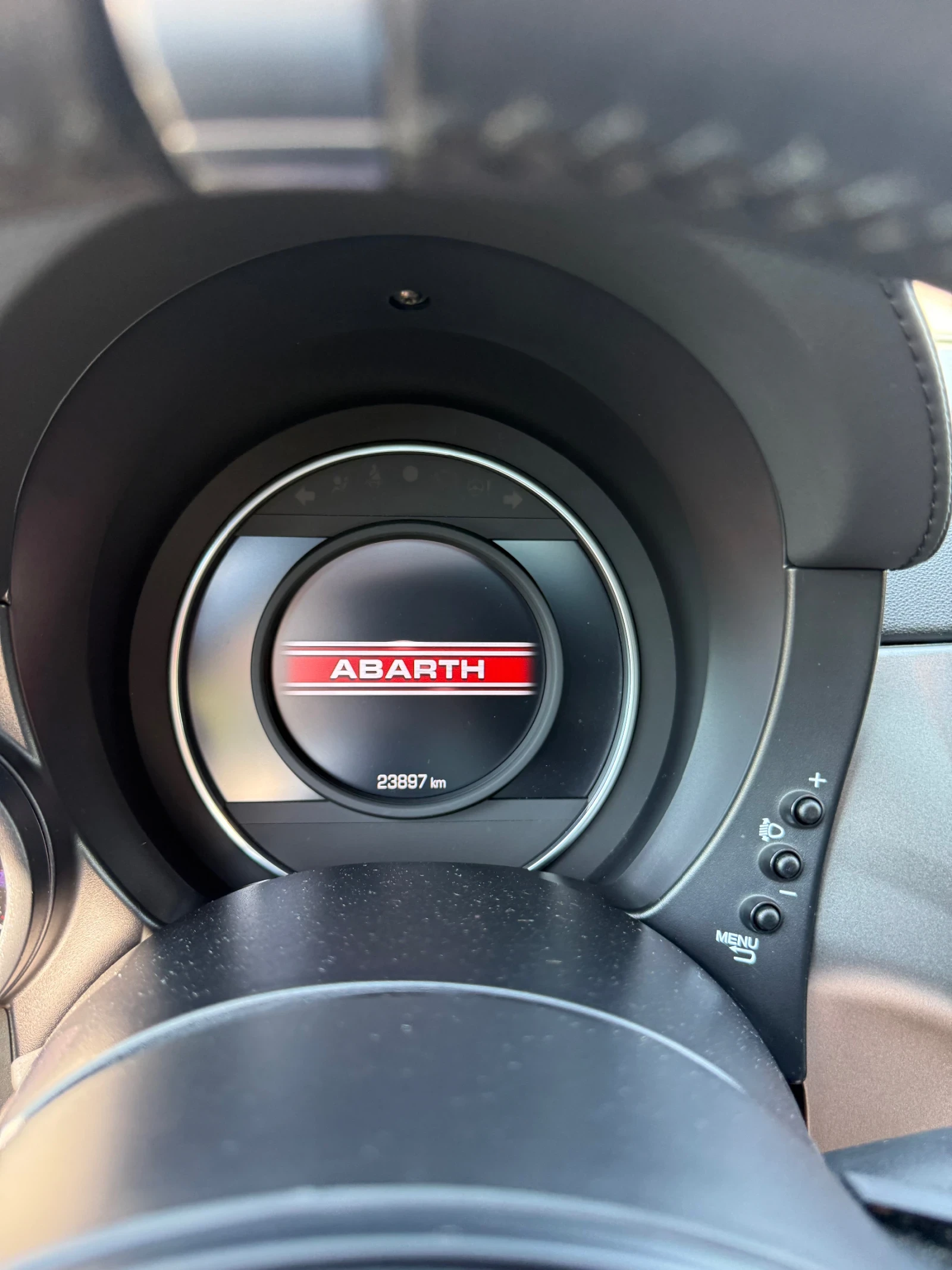 Abarth 595 Turismo 1.4 T-Jet, снимка 17 - Автомобили и джипове - 55586977